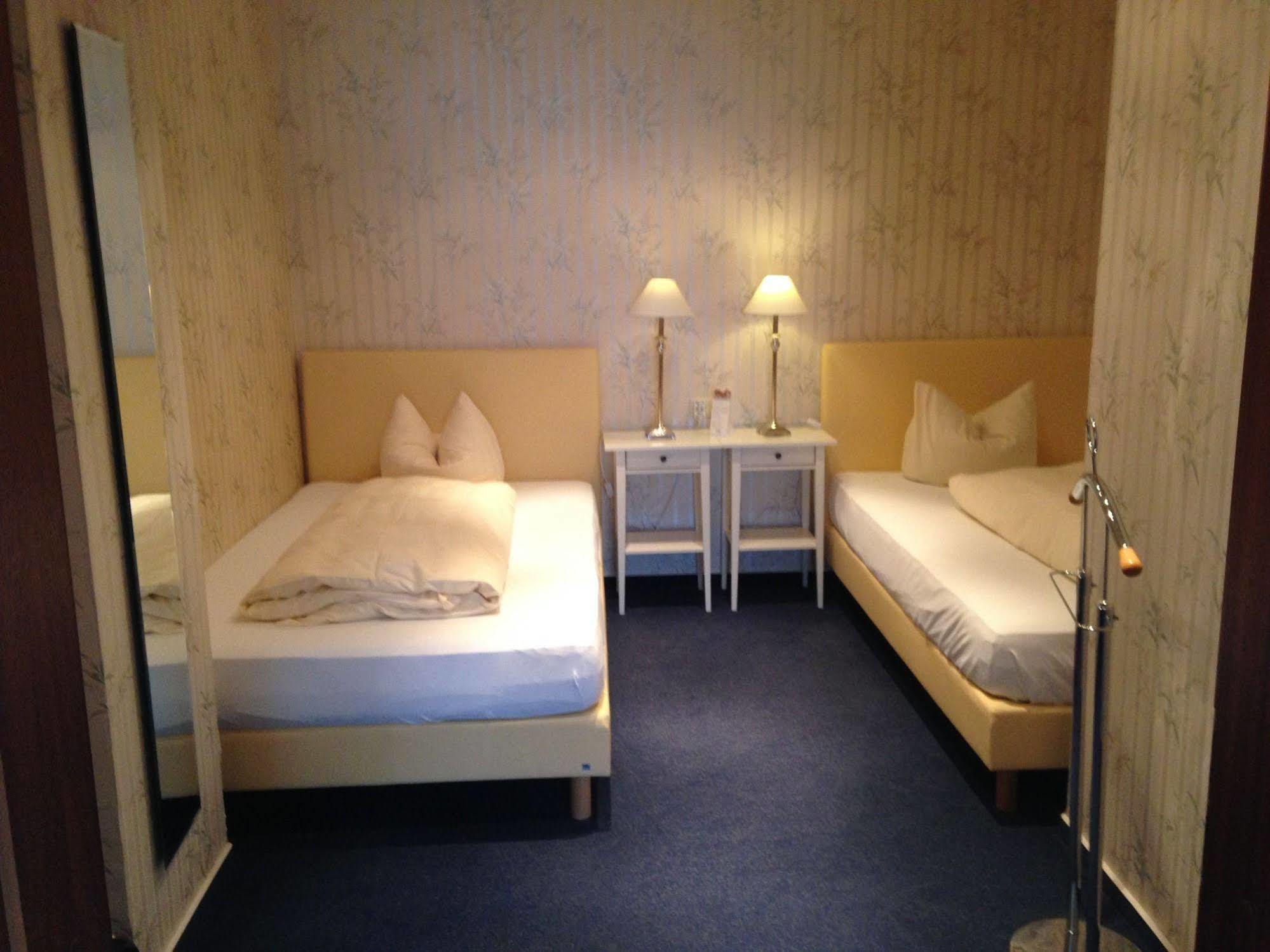 Landhotel Franck Garni Brietlingen Exterior foto